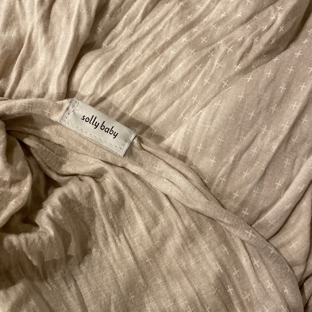 AJJ x Solly Baby Wrap